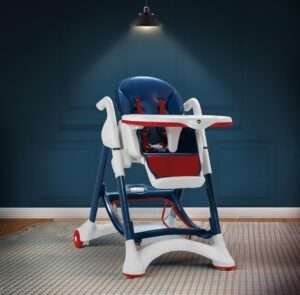 StarAndDaisy Crowned Baby High Chair